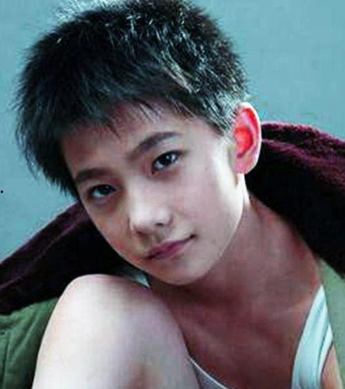 杨洋近期爆料新闻,揭秘娱乐圈背后的真相与挑战 第1张 杨洋近期爆料新闻,揭秘娱乐圈背后的真相与挑战 第1张